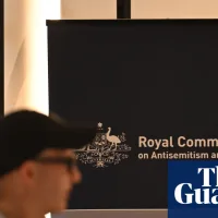 Security agencies’ conduct in lead-up to Bondi massacre focus of next antisemitism commission hearings