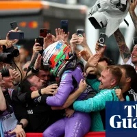 Kimi Antonelli produces gutsy drive to hold off Norris and win F1 Miami GP