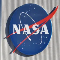 Former NASA astronauts launch new group to promote U.S. constitutional values