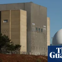 Miliband reveals plans that could mean nuclear power plants built near homes