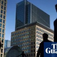 UK faces £35bn hit and risk of recession this year over impact of Iran war, thinktank warns