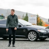 Justin Hartley On The Maturation Of ‘Tracker’ As Season 3 Flips The Script & Sends Colter On The Run: “It’s Just A Complete Upside Down”