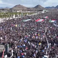 Protests in Yemen against US-Israeli attacks as Houthis warn of action