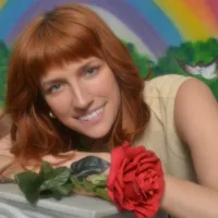 Katie Alice Greer Announces New Album, Shares “Unglued”