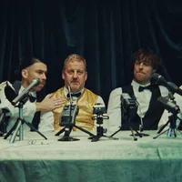 Irish punks The Scratch share fiery but reflective new single ‘Gladrags’