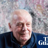 António Lobo Antunes, Portuguese novelist who chronicled dictatorship and war, dies aged 83