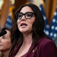 Labor Secretary Lori Chavez-DeRemer leaves Trump Cabinet, Keith Sonderling takes over