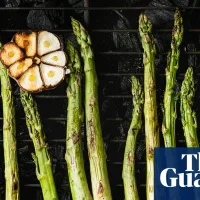 Fears for spears: how to cook asparagus without blanching | Kitchen aide